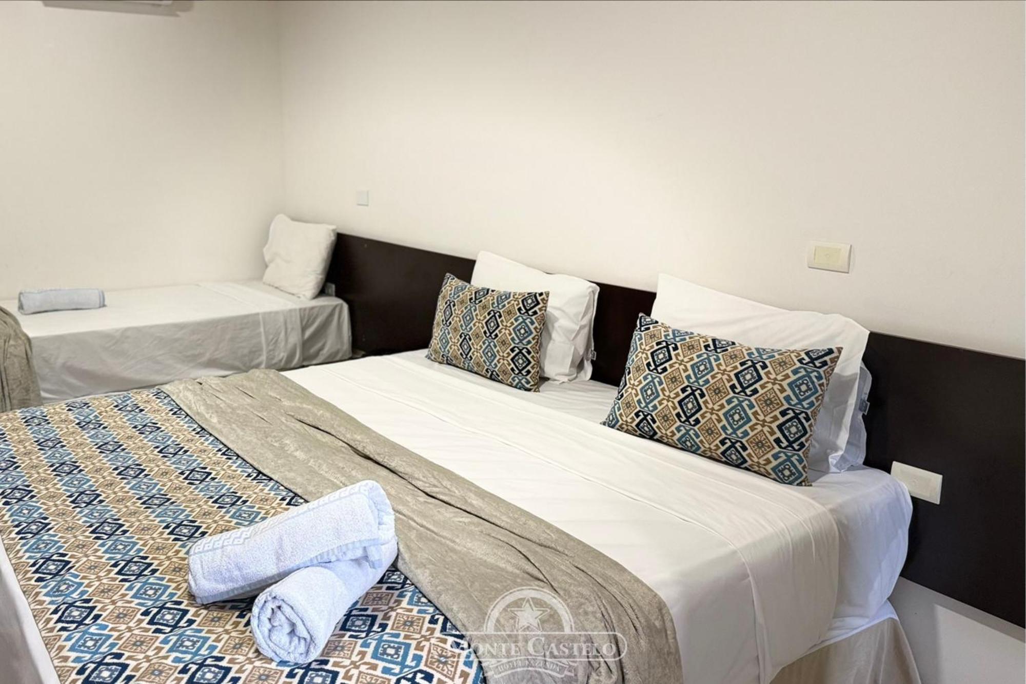 Double or Twin Room,1756524844:JPEG